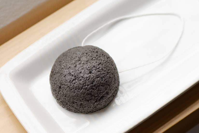 Konjac Facial Sponge - Charcoal